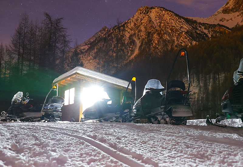 Escursioni motoslitte - Aperitour in motoslitta